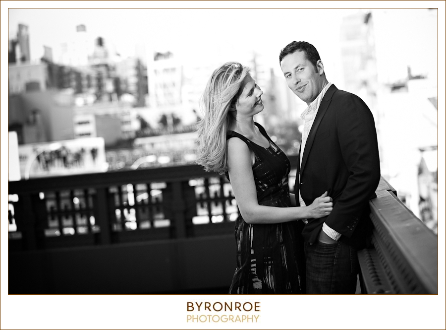 nyc-highline-wedding-engagement-photography-newyork-anderseliza-byronroephotography-17