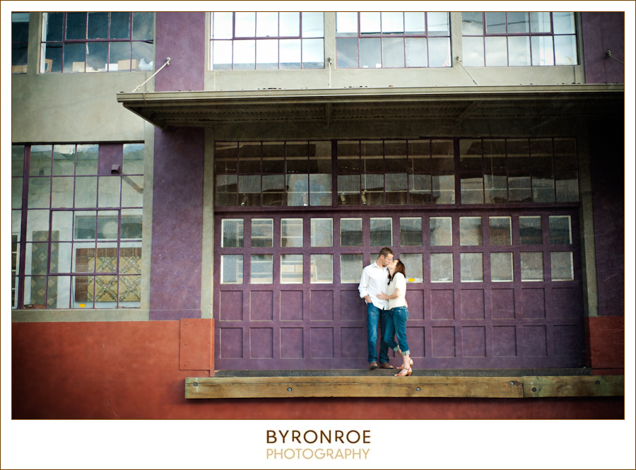 portland-oregon-waterfront-pre-wedding-engagement-photography-caseydamon-1
